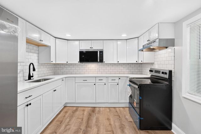 417 E 2ND ST, Wilmington, DE 19801