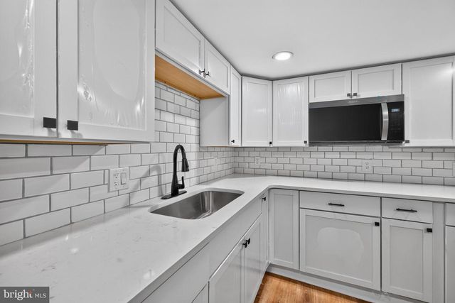 417 E 2ND ST, Wilmington, DE 19801