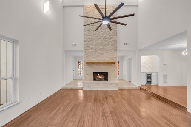 11407 Timberwild Street, The Woodlands, TX 77380