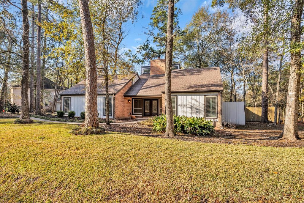 11407 Timberwild Street, The Woodlands, TX 77380