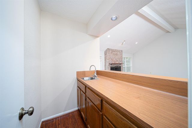 2838 Colony Drive, Sugar Land, TX 77479