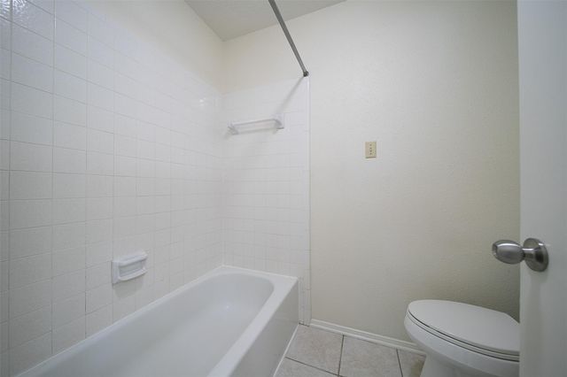 2838 Colony Drive, Sugar Land, TX 77479