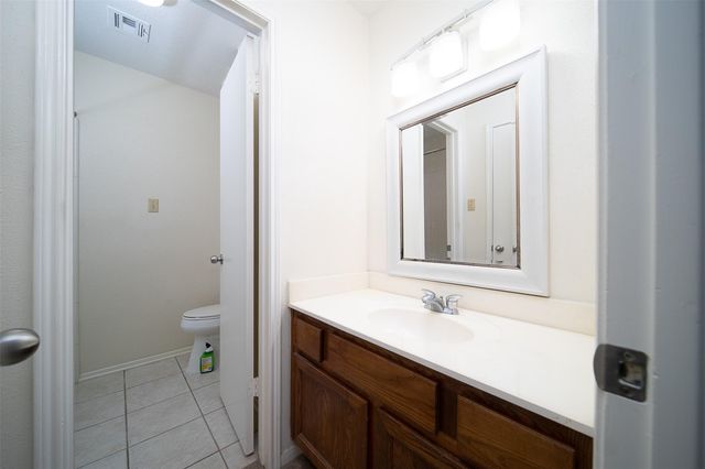 2838 Colony Drive, Sugar Land, TX 77479