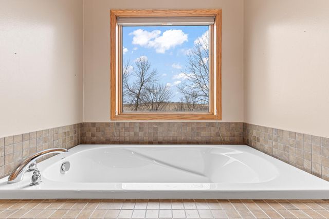 11580 Ingot Trail, Lonsdale, MN 55046