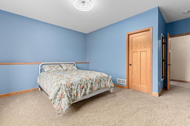 11580 Ingot Trail, Lonsdale, MN 55046