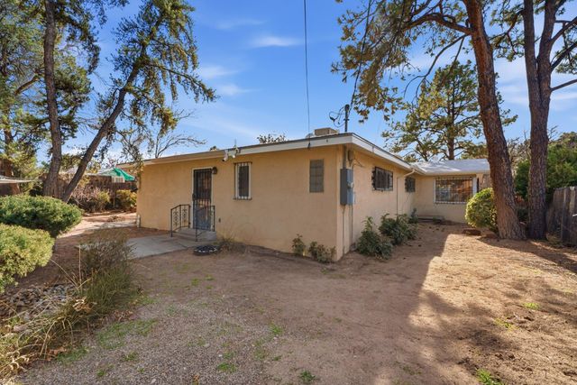 1500 Harvard Drive NE, Albuquerque, NM 87106