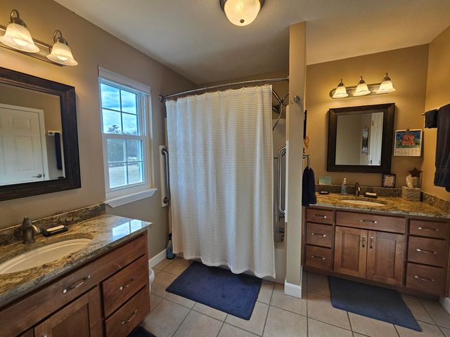 15638 St Highway 5-Colonial Hills, Ava, MO 65608