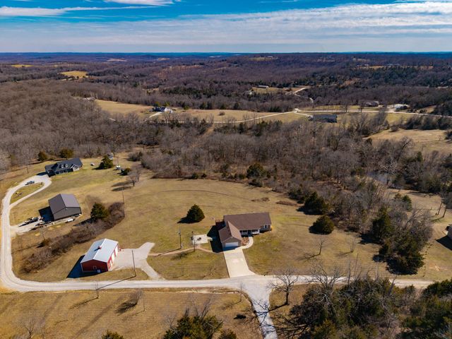 15638 St Highway 5-Colonial Hills, Ava, MO 65608