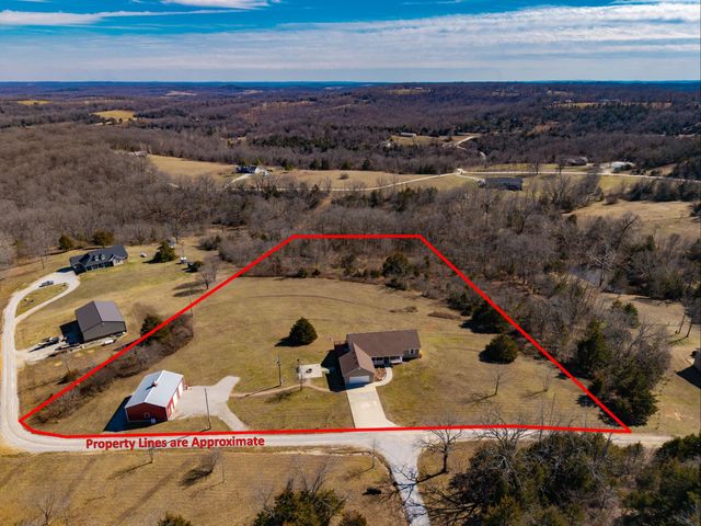 15638 St Highway 5-Colonial Hills, Ava, MO 65608