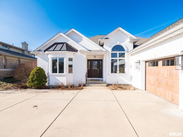 5205 N ASHFORD Drive, Peoria, IL 61615