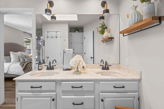 7300 Timberlane Drive, North Richland Hills, TX 76182