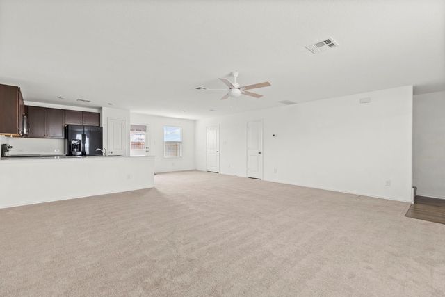 141 Texas Angel WAY, Jarrell, TX 76537