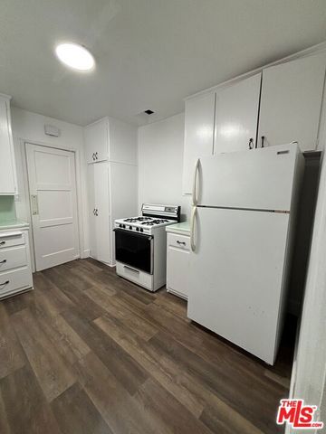 1638 Greenfield Avenue, Los Angeles, CA 90025