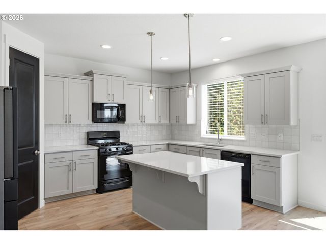 15414 Se BADEN POWELL Rd, Happy Valley, OR 97086