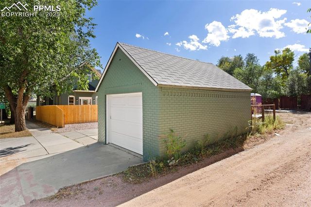 602 S 26th Street, Colorado Springs, CO 80904
