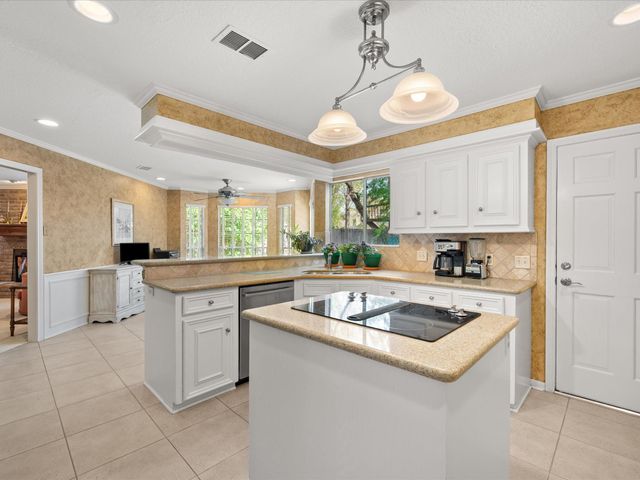 3219 Chapel Bend Drive, Houston, TX 77068