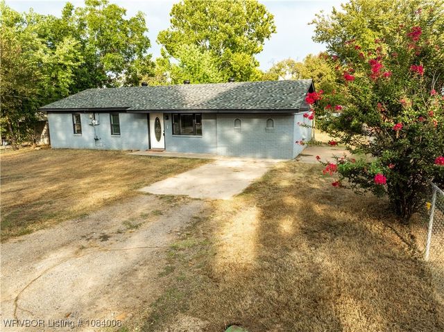 904 22nd Street, Barling, AR 72923
