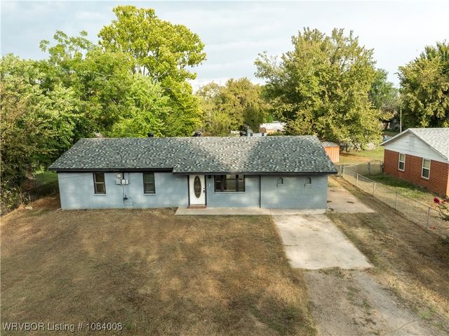 904 22nd Street, Barling, AR 72923