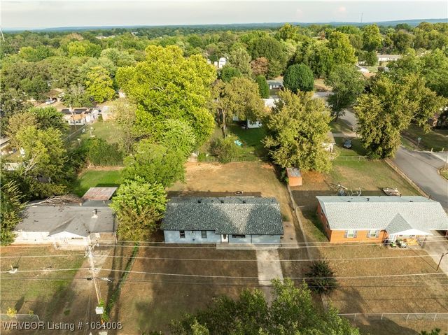 904 22nd Street, Barling, AR 72923