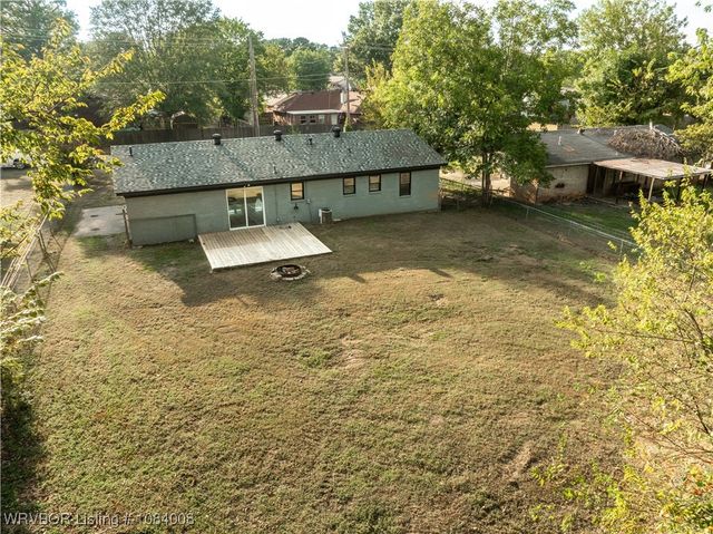 904 22nd Street, Barling, AR 72923