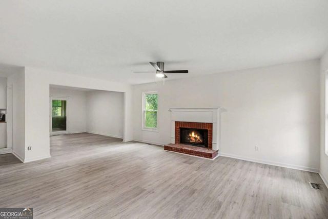 2227 Mcquiston Drive SW, Marietta, GA 30064