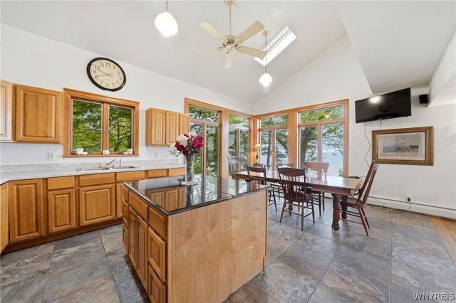 5316 Lake Shore Road, Hamburg, NY 14075