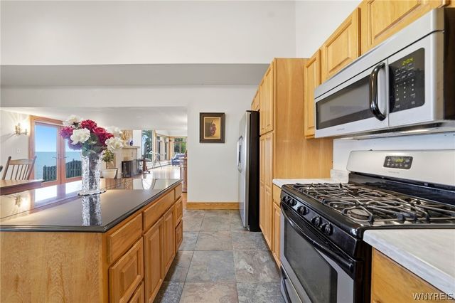 5316 Lake Shore Road, Hamburg, NY 14075