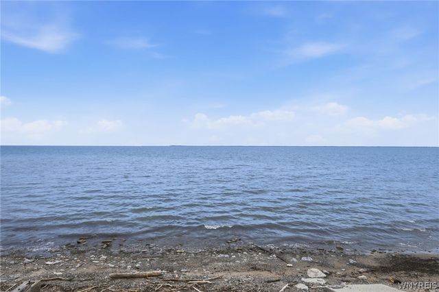 5316 Lake Shore Road, Hamburg, NY 14075