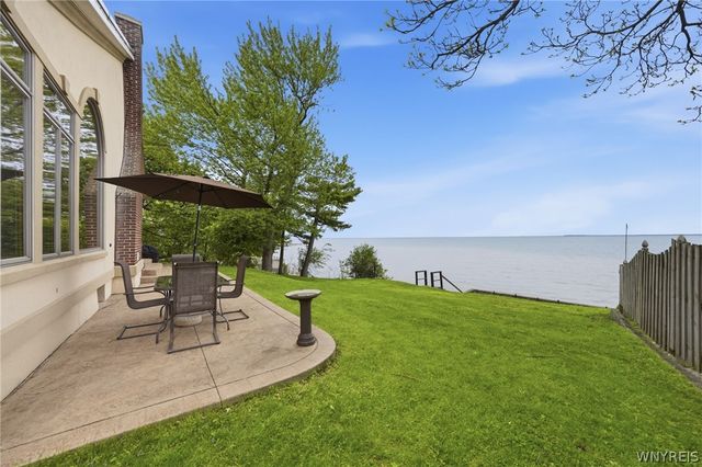 5316 Lake Shore Road, Hamburg, NY 14075