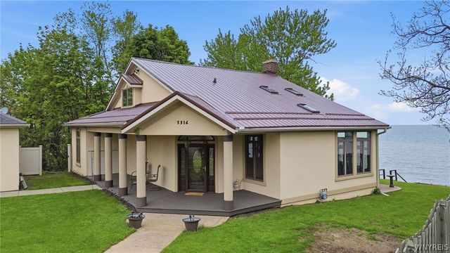 5316 Lake Shore Road, Hamburg, NY 14075