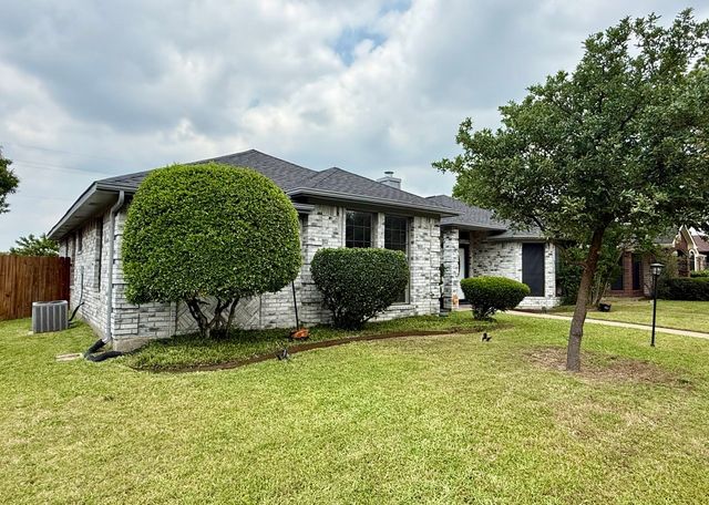 1001 Schrade Trail, Mesquite, TX 75181