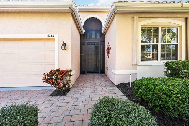 4218 64TH DRIVE E, Sarasota, FL 34243