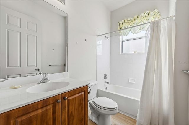 4218 64TH DRIVE E, Sarasota, FL 34243