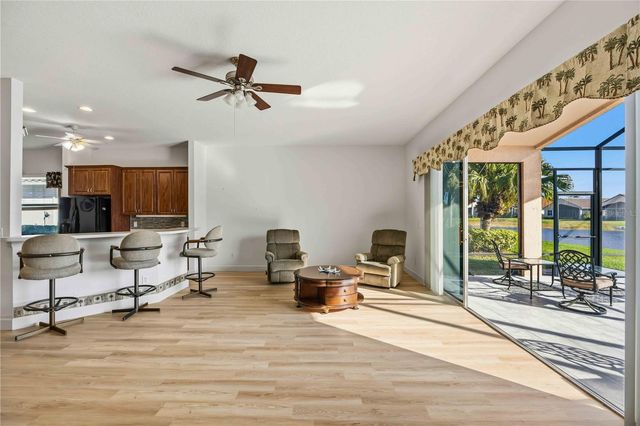 4218 64TH DRIVE E, Sarasota, FL 34243