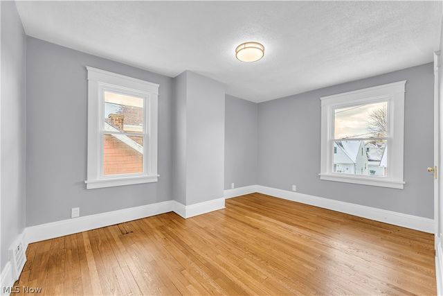 4933 E 109th Street, Garfield Heights, OH 44125