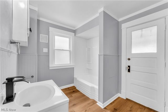 4933 E 109th Street, Garfield Heights, OH 44125
