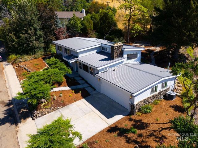 1005 E Aldape Ct, Boise, ID 83712