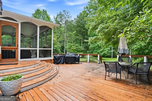 4040 Delamar Drive, Cumming, GA 30041