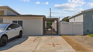 8447 Colbath Avenue, Panorama City, CA 91402