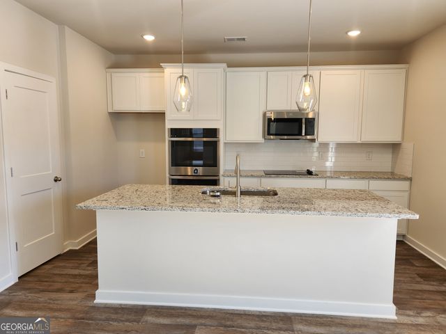 719 Coneflower Way, Mcdonough, GA 30253