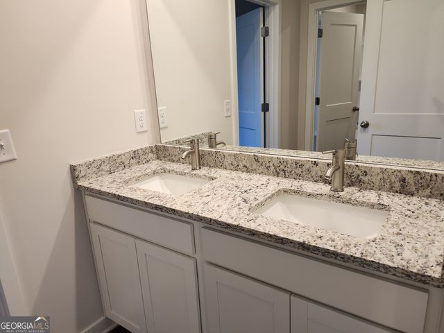 719 Coneflower Way, Mcdonough, GA 30253