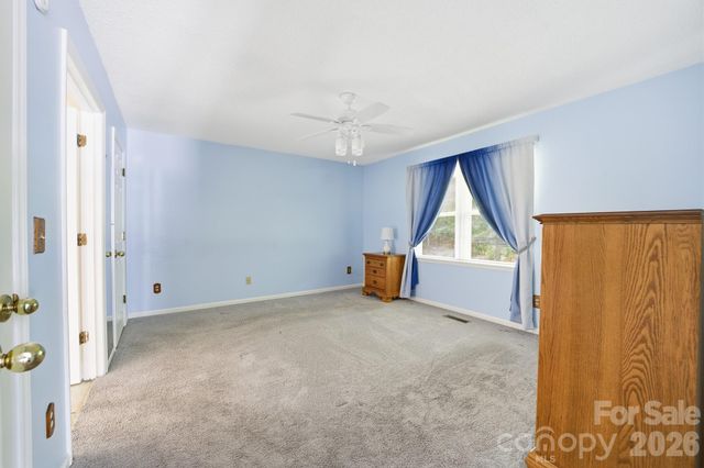 810 Balsam Terrace, Charlotte, NC 28214