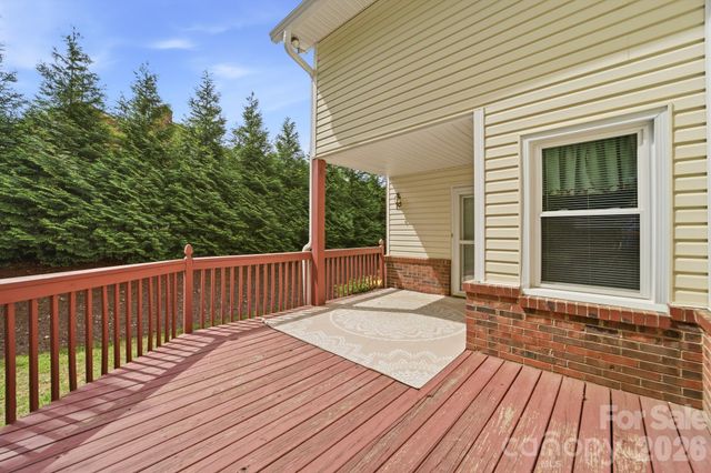 810 Balsam Terrace, Charlotte, NC 28214