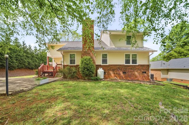 810 Balsam Terrace, Charlotte, NC 28214