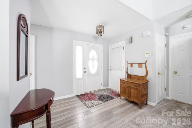 810 Balsam Terrace, Charlotte, NC 28214