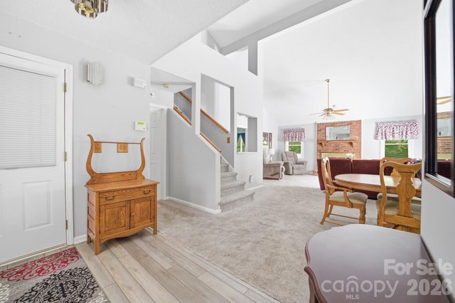 810 Balsam Terrace, Charlotte, NC 28214