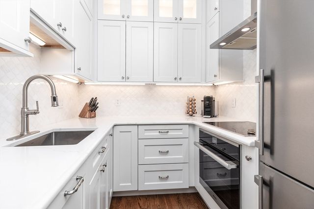 461 Beacon St 1, Boston, MA 02115