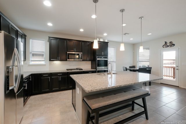 120 ABERDEEN, Boerne, TX 78015