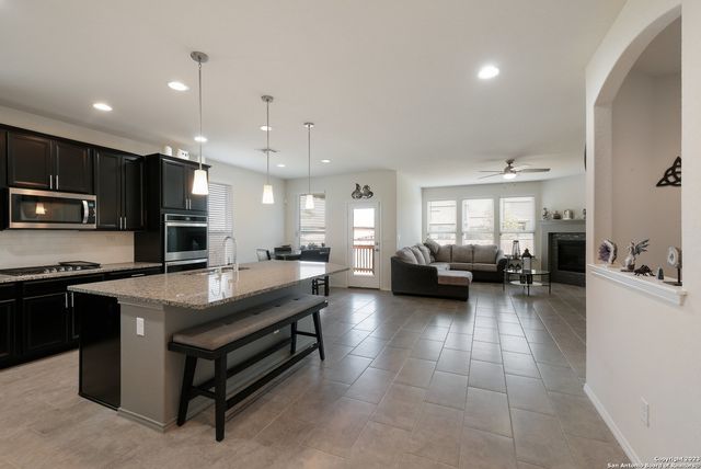 120 ABERDEEN, Boerne, TX 78015