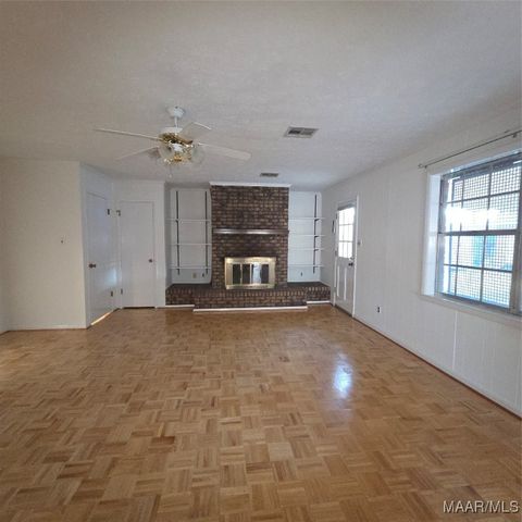 213 Gail Street, Prattville, AL 36066